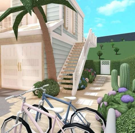 Beach House Bloxburg Ideas, Bloxburg Wardrobe, Beach Town Bloxburg, Beach House Exterior Bloxburg, Summer House Bloxburg, Preppy Bloxburg House, Coastal Bloxburg House, Bloxburg Summer House Ideas, Bloxburg Suburban