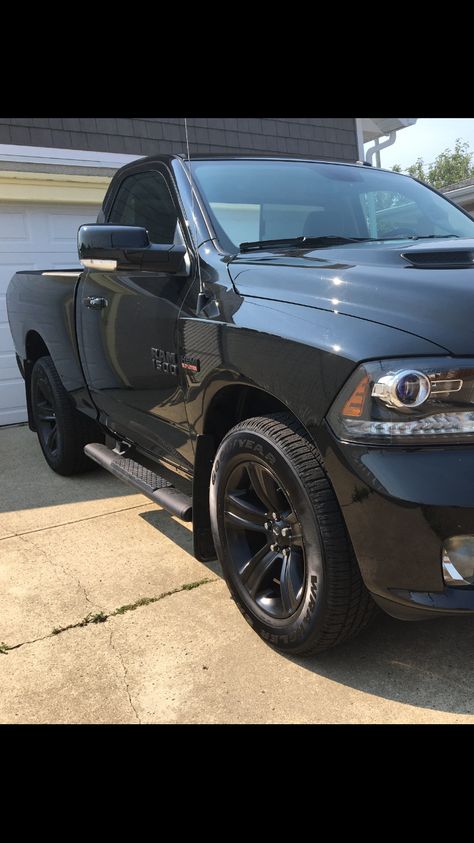 Ram Single Cab, Ram Rt, Truck Lift Kits, Quince Decor, Dodge Diesel Trucks, Gmc Trucks Sierra, 2012 Dodge Ram 1500, Dodge Diesel, Quinceanera Favors