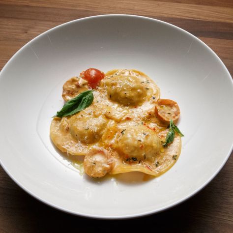 Shrimp Ravioli by Tyler Florence Shrimp Ravioli Recipe, Shrimp Ravioli, Ravioli Recipes, Florence Food, Big 30, Italian Party, Tyler Florence, Pasta Making, Pasta Roller