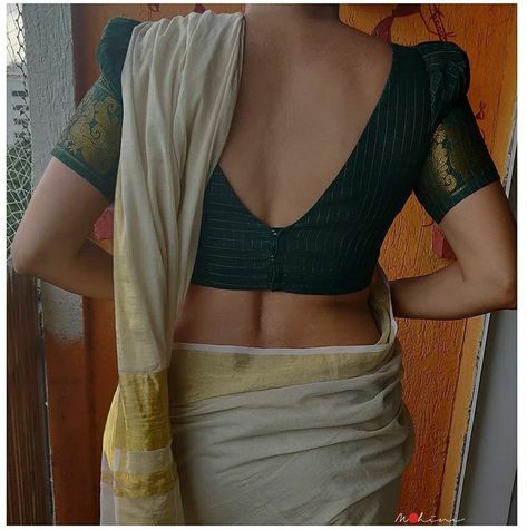 Dhavani Blouse Neck Design, Blouse Back Neck Designs Pattern, Saree Blouses Designs, Simple Blouse Design, Simple Saree Blouse Designs, Kerala Saree Blouse Designs, Keep Me Stylish, Blouse Back Neck, Cotton Saree Blouse Designs