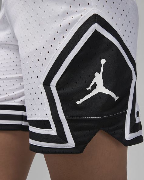 Jordan Dri-FIT Sport Diamond Shorts. Nike.com Diamond Shorts, Nike Basketball Shorts, Basketball Clothes, Nike Tech, Nike Basketball, Chelsea Fc, Basketball Shorts, Sport Man, The Court