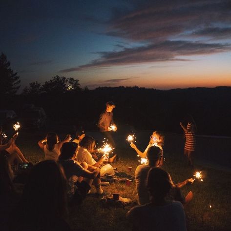 Camping Pictures With Friends, Camping With Friends, Camping Photo, Yucca Plant, Camping Aesthetic, Camping Photography, Summer Plans, Summer Goals, Camping Outfits