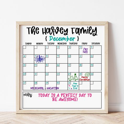 Use this Monthly Calendar SVG to keep your family organized. Keep everyone in your family organized with this free organization svg. Calendar Svg Free, Cricut Calendar, Chalkboard Calendar, Weekly Menu Planners, Create A Calendar, Free Svgs, Free Monogram, Dry Erase Calendar, Free Cricut