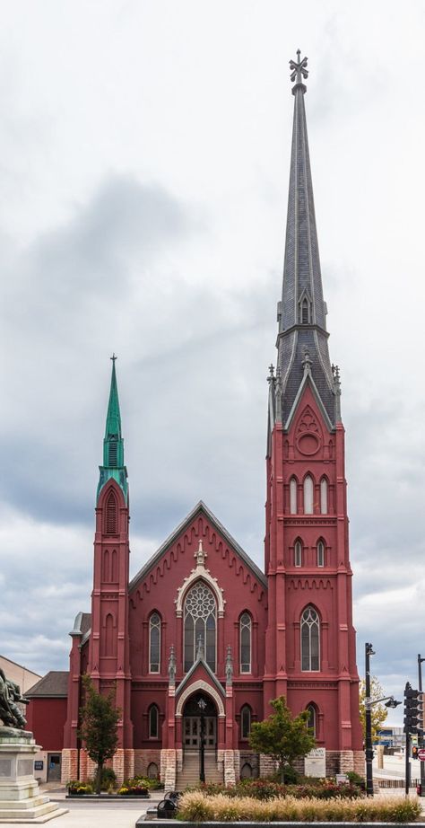 Amygdala Bloodborne, Most Beautiful Churches, Pretty Buildings, Houses Of The Holy, Gothic Buildings, Only In Your State, Greek Orthodox Church, Church Pictures, Beautiful Church