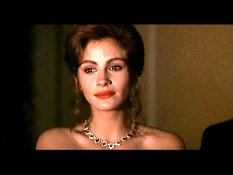 Best Opera scene in a movie...Julia Roberts in "Pretty Woman". Pretty Woman Opera, Madame Butterfly Opera, Pretty Woman Film, Pretty Woman Quotes, Richard Gere Julia Roberts, Pretty Woman Movie, Robert Ri'chard, I Dont Believe You, Runaway Bride