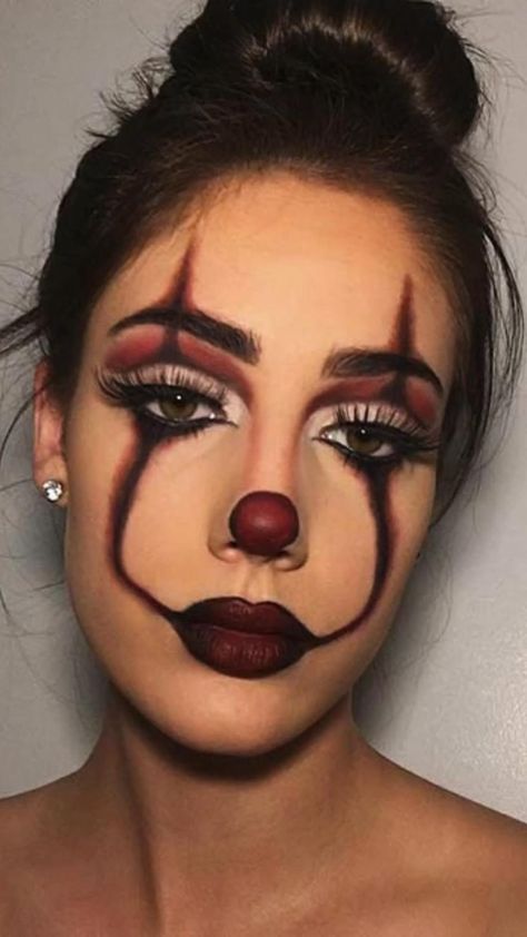 Girl Clown Makeup, Hallowen Schminke, Easy Clown Makeup, Creepy Clown Makeup, Maquillage Halloween Simple, Cute Clown Makeup, Halloween Makeup Clown, Halloween Make-up Looks, Halloweenský Makeup