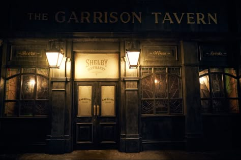 Peaky Blinders Set, Garrison Pub, Peaky Blinders Theme, 1920s Aesthetic, Whiskey Room, Cillian Murphy Peaky Blinders, Fool Me Once, The Garrison, The Underdogs