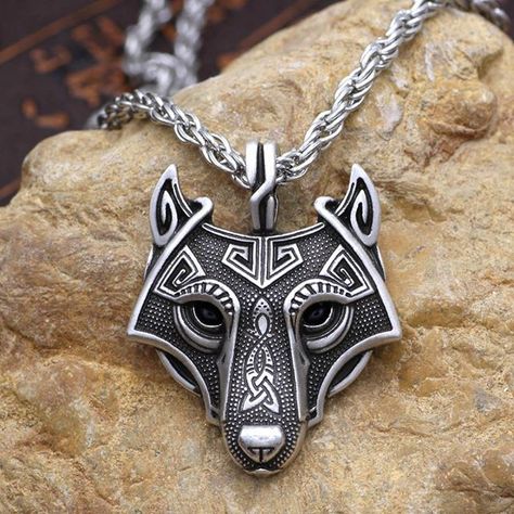 Untitled Arte Viking, Viking Wolf, Wolves Pendants, Wolf Necklace, Head Necklace, Viking Pendant, Viking Necklace, Wolf Head, A Wolf