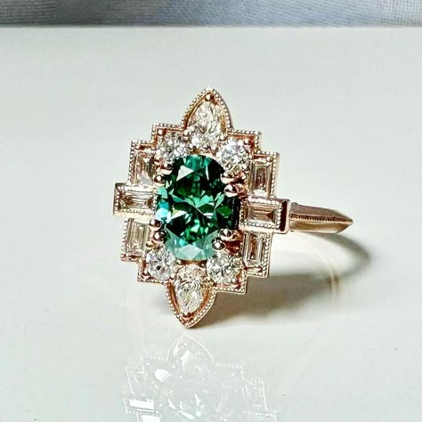 Vintage Engagement Ring Oval Cut Green Moissanite Wedding Ring Gifts for Women One Of A Kind Wedding Rings, Vintage Engagement Rings Gemstone, Antique Engagement Rings Victorian Edwardian Era, Gemstone Engagement Rings Gold, Vintage Wedding Rings Emerald, Non Traditional Engagement Rings Stones, Indian Engagement Rings, Engagement Rings Not Diamond, Unique Ring