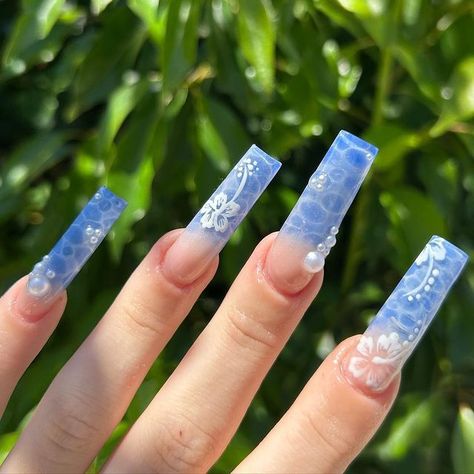 Pool Water Nails, Pool Nail Art, Nails Hawaii, Pool Nails, Hawaiian Nails, Nails Water, Hawaii Nails, Nails Vacation, Vacation Hair