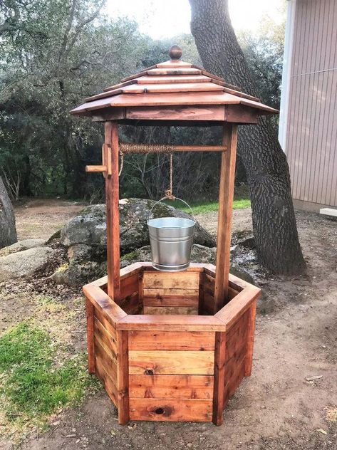 singular helpful pointers on helpful programs in Very Cool Wood Projects Desk #CncWoodProjects Diy Wishing Well, Wooden Wishing Well, Diy Wishing Wells, Wishing Well Plans, Woodworking Plans Patterns, Wood Crafting Tools, Woodworking Patterns, Cool Wood Projects, Free Woodworking Plans