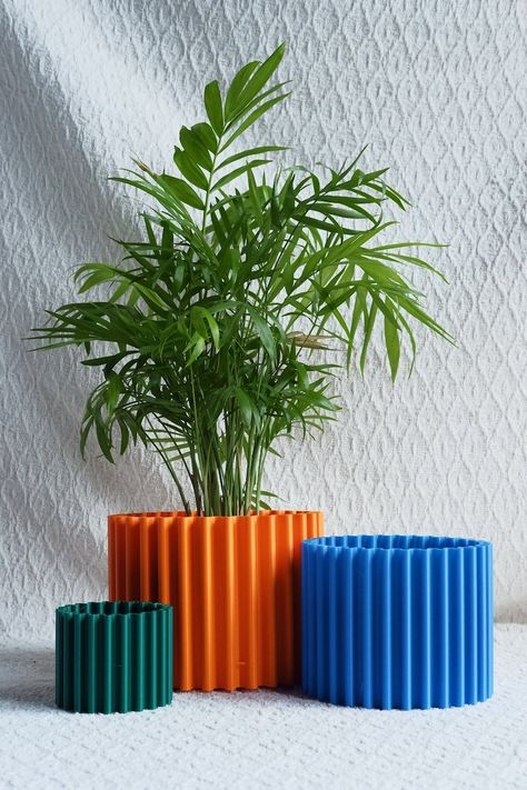 CURLY WURLY Plant Pot Plant Based Plastic Eco-friendly 3D Printed Planter - Etsy Dinosaur Theme Room, Memphis Movement, Movement Art, Curly Wurly, Dinosaur Room, House Plant Pots, Types Of Plastics, Pot Plant, Unique Plants