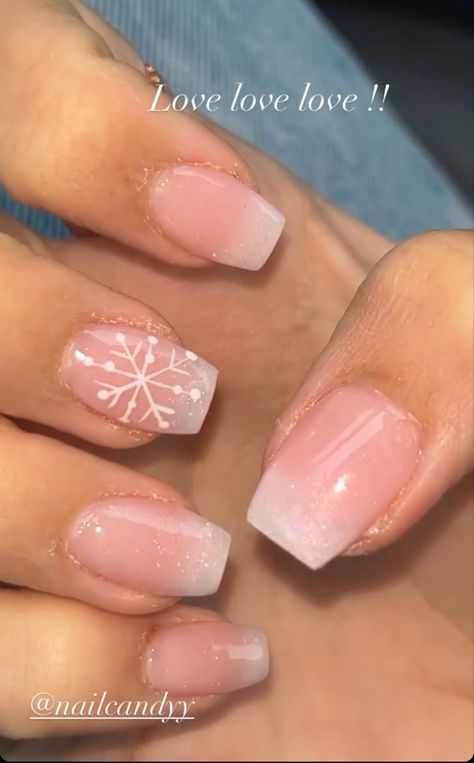 Christmas Square Nails Short, Cute Simple Winter Nails Short, Short Square Winter Nail Designs, Xmas Square Nails, Short Square Sweater Nails, Short Winter Nails Simple, Nails For 16yrs Old, Square Winter Nail Designs, Short Acrylic Nails Coffin Winter