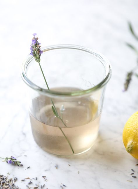 Lavender Lemonade Recipe Mint Recipes Fresh, Lavender Lemonade Recipe, Flavored Iced Tea Recipes, Summer Vegetable Recipes, Mint Lemonade Recipe, Iced Tea Recipes Homemade, Summer Fruit Recipes, Yummy Summer Drinks, Recipe For Summer