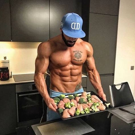 ➡️ @lazarangelov.diet Lazar Angelov, Healthy Grocery Shopping, Improve Nutrition, Healthy Groceries, Man Food, Protein Recipes, Gymshark Women, Fitness Photography, Carb Diet