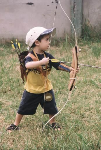 What is learned in the cradle ....... Archery For Kids, Kids Archery, Archery For Beginners, Archery Competition, Archery Tips, Kids Hunting, Archery Supplies, Recurve Bows, Archery Set