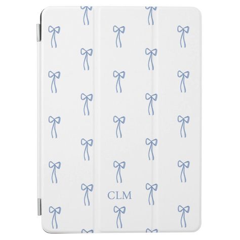 The perfect print for your New England beach vibe!  Preppy pattern featured hand drawn blue bows. Preppy Ipad Case, Ipad Accessories Aesthetic, Ipad Cases Aesthetic, Realistic Bedroom, Blue Ipad Case, New England Beach, Preppy Phone Case, Preppy School Supplies, Wishlist Christmas