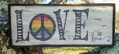 Hippie Crafts, Peace Pole, Peace Sign Art, Hippie Party, Hippie Decor, Peace Signs, The Word Love, Word Love, Creative Spaces