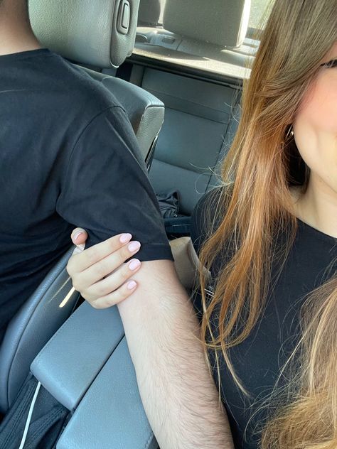 #couple #couplegoals #car #bmw #bmwcabrio #couple #poses Couple Car Poses Instagram, Couple Car Poses Aesthetic, Couples Car Pics Aesthetic, Couple Picture In Car, Cute Pics For Boyfriend, Car Pose For Couple, Car Pose Couple, Couple Photos In Car Ideas, Cute Couple Pics In Car