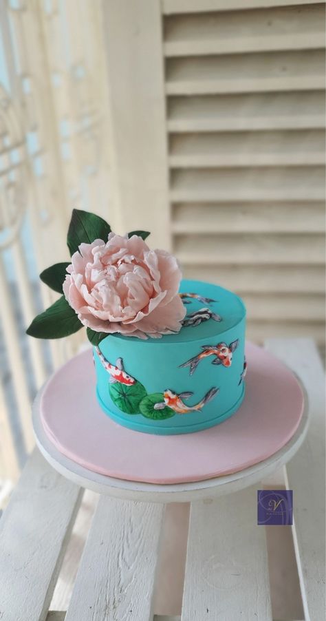 Koi Fish Cake Design, Koi Fish Cake, Koi Cake, Cooking Photography, Carpe Koi, Water Lilly, Fish Cake, Fondant Cakes, Koi Fish