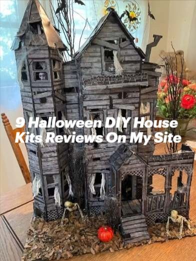 the best Halloween haunted house miniature kits Tim Holtz Houses, Diy Haunted House, Tim Holtz Village, Haunted Doll House, Halloween Dollhouse, Haunted House Diy, 3d Templates, Halloween Houses, Cardboard Houses