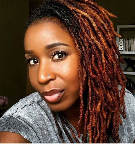 Loving the hair color... Hair goals! Panel Coloring Hair, Loc Ombre Color, Fall Loc Hair Colors, Fall Color Locs, Color For Locs, Hair Color On Locs, Loc Hair Color Ideas, Locs Color Ideas Black Women, Locs Color