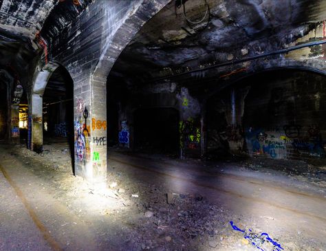 Abandoned Subway Aesthetic, Abandoned Subway Station, Liminal Dreamcore, Abandoned Subway, Subway Tunnel, Horror Ideas, Underground Subway, Google Street View, Dc Metro