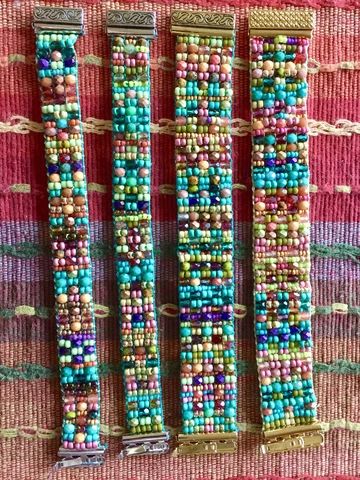 Loom Bracelet Kits, Bead Loom Kits Michaels Stores, Bead Loom Kits, Loom Jewelry, Seed Bead Pattern, Bracelet Kit, Bead Sizes, Bead Necklaces, Bead Weaving Patterns