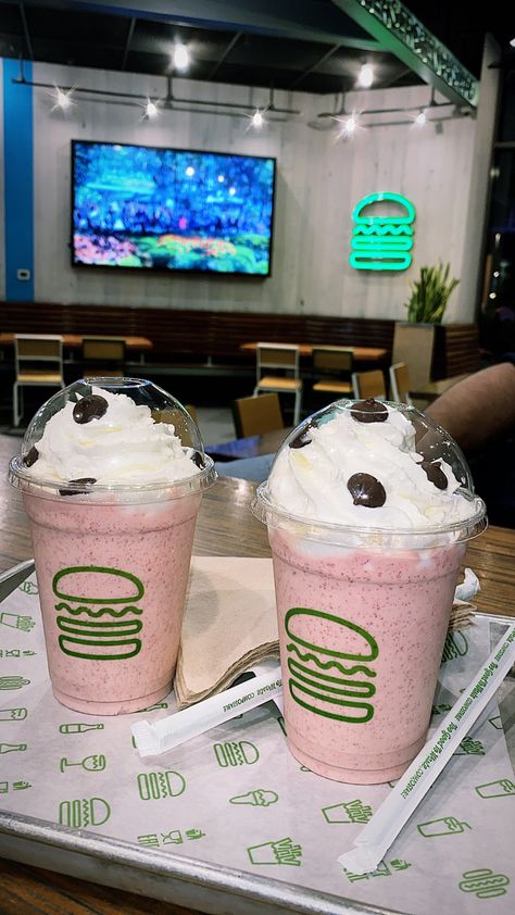 Shake Shack Milkshake, Carls Jr, Best Milkshakes, Carl's Jr, Shake Shack, Saved Pins, Milkshakes, Coffee Lovers, Coffee Lover