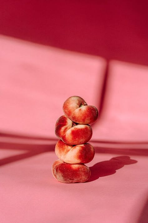 Still Life Styling, Dessert Still Life, Pink Still Life, Feminine Still Life Photography, Food Still Life Photography, Still Life With Fruit Photography, Fruit Product Photography, Make Up Still Life Photography, Aesthetic Still Life