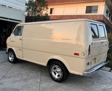 For Sale: 1972 Ford Econoline Van with a 5.0 L V8 – Engine Swap Depot Custom Vans For Sale, Van Life Hacks, Van Life Interior, Camper Vans For Sale, Custom Van Interior, Bedford Van, Ford Econoline Van, Old Van, Dana Point California