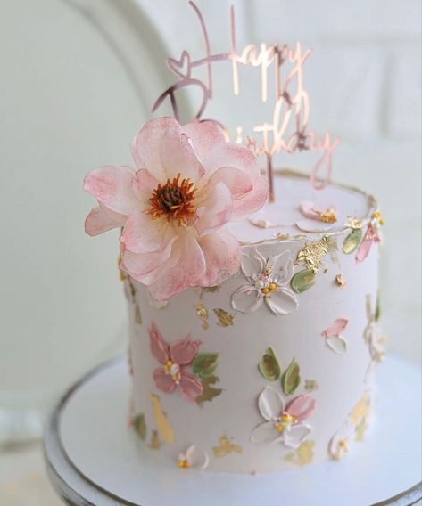 Flower Cake Design, Rodjendanske Torte, Modern Birthday Cakes, Birthday Cake Decorating Ideas, Birthday Cake With Flowers, Buttercream Cake Decorating, Elegant Birthday Cakes, Simple Cake Designs, Mini Cakes Birthday