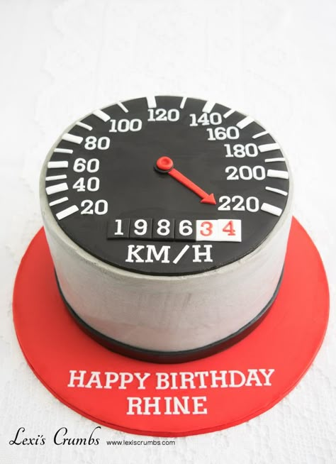 Car Cakes Design, Racing Cakes For Men, Go Kart Birthday Cake, Car Birthday Cake For Men, Car Cake Ideas For Men, Car Cake Designs For Men, Cake 50th Birthday Men, Car Cakes For Men Birthdays, 23 Birthday Cake Men