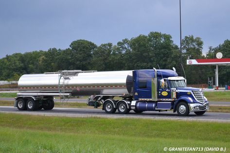 TD Smith International LoneStar | Trucks, Buses, & Trains by granitefan713 | Flickr Truck Driving Jobs, Highway Star, International Harvester Tractors, International Harvester Truck, Toll Road, Tanker Trucking, Mack Trucks, International Harvester, Big Rigs