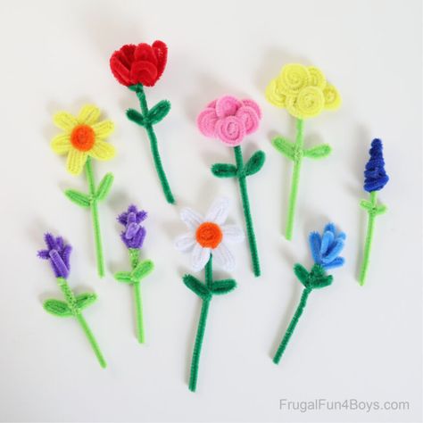 Pipe Cleaner Flowers - Frugal Fun For Boys and Girls Pipe Cleaner Crafts For Kids Flowers, Pipe Cleaner Art For Kids, Pipe Cleaner Crafts For Toddlers, Easy Pipe Cleaner Flowers, Pipe Cleaner Crafts Flower, How To Make Pipe Cleaner Flowers, Crafts With Pipe Cleaners, Pipe Cleaner Flowers Easy, Pipe Cleaner Flowers Step By Step