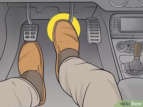 How to Stop a Car with No Brakes: 11 Steps (with Pictures) Driving Skills, Drawing Machine, Tv Show Couples, Oscillating Tool, Used Engines, Reverse Gear, Brake Pedal, Automobile Industry, Brake Fluid