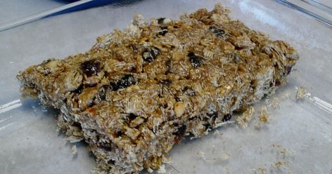 This recipe is from the side of a box of cereal. I used Post Shredded Wheat, Wheat 'n Bran.  It was great as is, but I thought it was a litt... Frosted Mini Wheats Recipe, Cereal Recipes Desserts, Cereal Recipes Snacks, Shredded Wheat Cereal, Mini Wheats, Wheat Cereal, Wheat Recipes, Cereal Snacks, Breakfast Meals