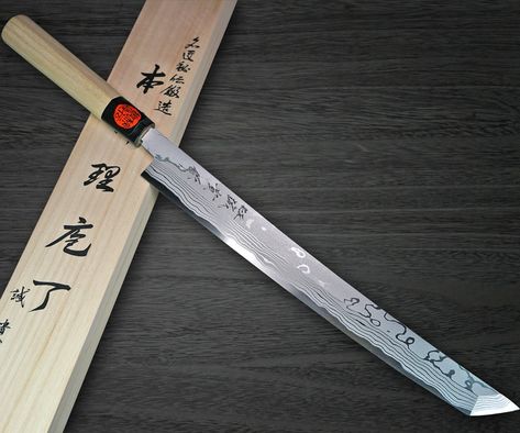 Shigeki Tanaka Aogami No.2 Damascus WHM Ninja Knife, Wall Mounted Pc, Sushi Knife, Historical Swords, Knife Ideas, Tactical Swords, Damascus Kitchen Knives, Japanese Knives, Chef Tools