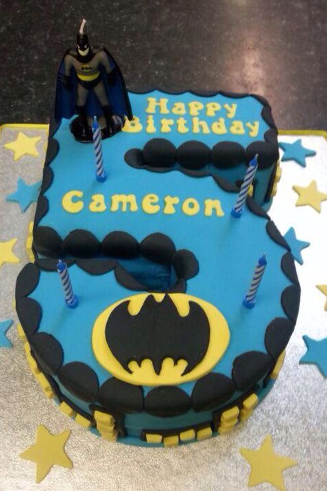 I love the number cake decorated with the birthday kids favorite think Number 5 Batman Cake, Batman Cake Topper, Batman Birthday Cakes, 5th Birthday Cake, Batman Cake, Superhero Birthday Cake, Novelty Birthday Cakes, Batman Birthday Party, 4th Birthday Cakes