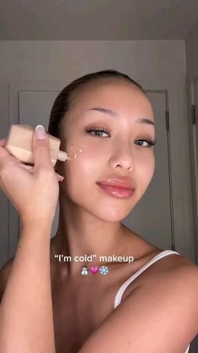 I'm Cold Makeup Look, Cold Makeup Look, Winter Makeup Looks, Makeup Looks Winter, Cold Makeup, Eye Makeup Pictures, Video Tiktok, Eye Makeup Designs, Winter Makeup