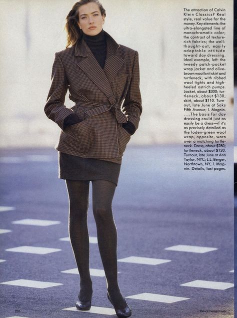 Tatjana Patitz - Vogue June 1987 "Smart Choices" Photographer: Patrick Demarchelier Hair: Edward Tricomi Makeup: Sophie Levy 1987 Fashion, Tatiana Patitz, Tatjana Patitz, Vogue Archive, Patrick Demarchelier, Original Supermodels, High Fashion Editorial, Vogue Us, Calvin Klein Collection