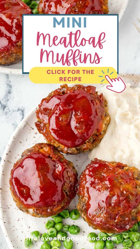 Now, you can enjoy meatloaf any day of the week with this fast and Kid-Friendly Easy Meatloaf Mini Muffins recipe that requires half the cooking time of the classic meatloaf recipe! Baby Meatloaf, Easy Meatloaf Muffins, Easy Mini Meatloaf, Meatloaf Mini, Meatloaf Muffins Recipe, Mini Meatloaf Muffins, Mini Muffin Recipe, Meatloaf Recipes Healthy, Mini Meatloaf