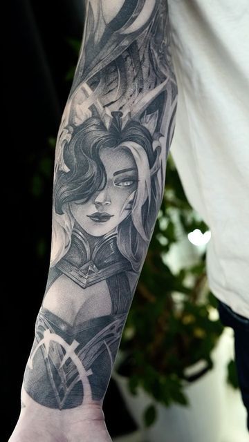 ❈ Tattoo Vladivostok - Moscow ❈ on Instagram: "Full Healed Sleeve “League of Legends” ✨ Coven Skin . . . #3rl #3rltattoo #3rlonly #leagueoflegends #ahri #morgana #cassiopeia" Full Tattoo Women, Ahri Coven, League Of Legends Tattoo, Jake Tattoo, Champion Tattoo, Werewolf Drawing, Ahri Lol, Full Tattoo, Tattoo Reference