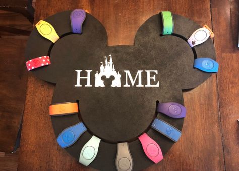 Disney Magic Bands, Disney Rooms, Magic Bands, Pink One Piece, Disney Decor, Color Meanings, Pretty Designs, Creative Halloween Costumes, Favorite Hobby