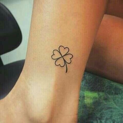 Leaf Clover Tattoo, Four Leaf Clover Tattoo, Clover Tattoo, Tattoo Placements, Irish Tattoos, Clover Tattoos, Tattoo Trend, Cat Tattoos, Inspiration Tattoos