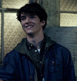 Younger Brother Face Claim, Fionn Whitehead Aesthetic, Fionn Whitehead Gif, Male Actor Face Claims, Male Faceclaims Gif, Male Face Claims Older, Male Face Claims Gif, Brunette Male Face Claims, Older Male Face Claims