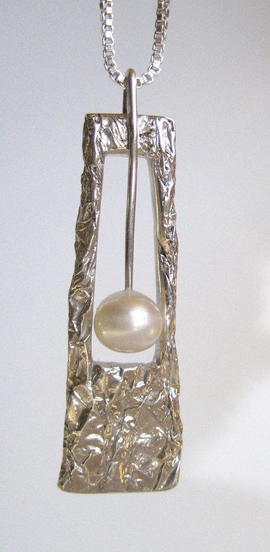 Deco Pearl Pendant | The creamy pearl is a nice counterpoint… | Flickr Jewelry Portfolio, Pmc Jewelry, Metal Clay Jewelry, Silver Pearl Necklace, Pearl Necklaces, Disney Jewelry, Metal Clay, Diy Schmuck, Bijoux Diy