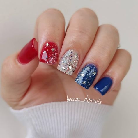 July Dip Powder Nails, 4th Of July Gel Nail Designs Simple, Team Usa Nails, Summer Nails Sns Powder, Disney Nails Dip Powder, Veterans Day Nails, Labor Day Nails, Hockey Nails, Nails Patriotic