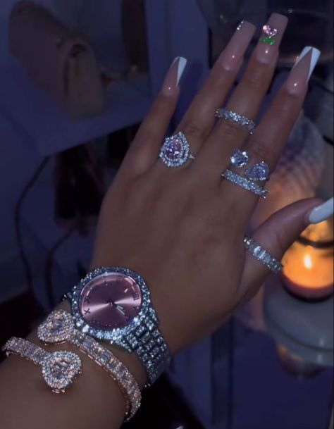 Xoxo Jewelry, Dope Jewelry Accessories, Expensive Jewelry Luxury, Wrist Jewelry, Luxe Jewelry, Jewelry Accessories Ideas, Dope Jewelry, Girly Accessories, Jewelry Fashion Trends