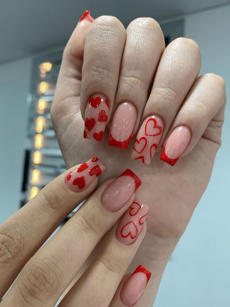 24PCS Valentine'S Day Red French Fake Nails, Press On Nails With Love Design, False Nails For Women Girls Daily Wear(Medium Square Shape)I discovered amazing products on SHEIN.com, come check them out! Unghie Nail Art, Valentine Nail Art, Heart Nail, Nagel Tips, Nail Designs Valentines, Hari Valentine, Fake Nails With Glue, Makijaż Smokey Eye, Heart Nails